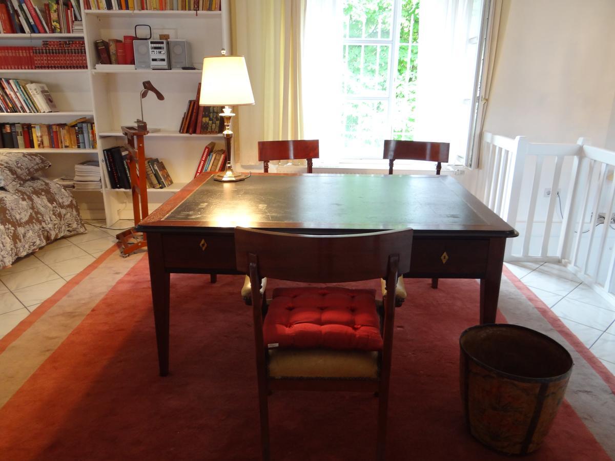 Chateau Mesny Vic-sur-Seille